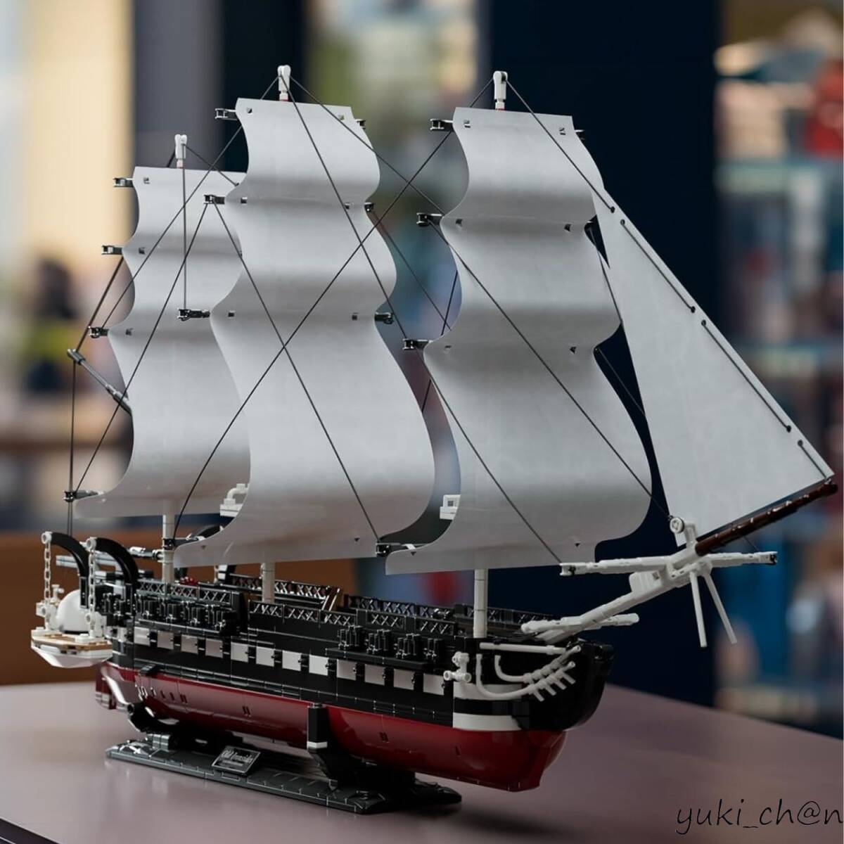 ブロックおもちゃ コンスティチューション号 大人向けコレクタブルネイビーシップ 帆船愛好家のためのプレゼント (1603ピース)拍卖
