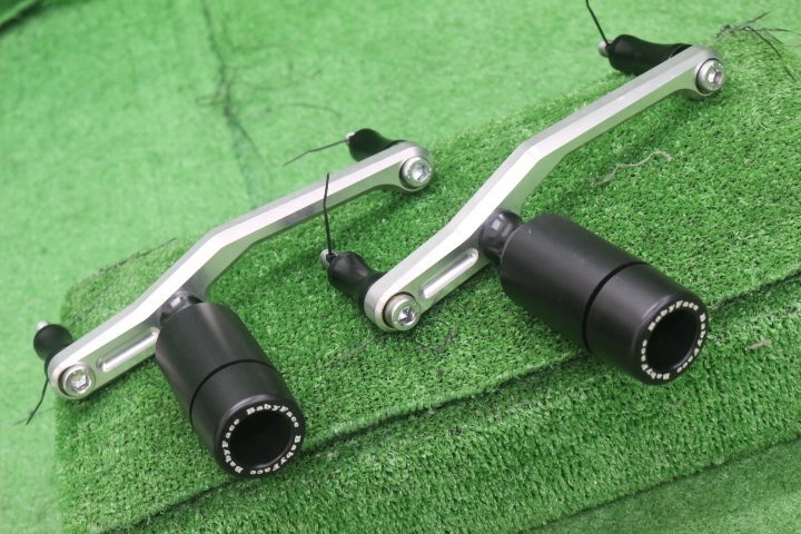 47911/O☆KTM 1290SUPER DUKE R. 2020- ベビーフェイス スライダー 1290スーパーデュークR拍卖