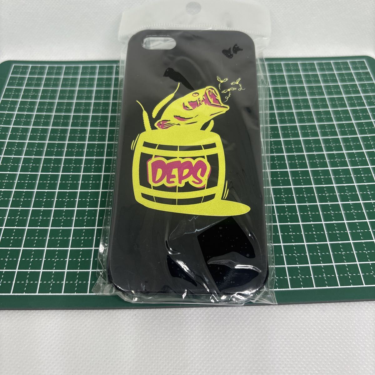デプス 古いiPhoneケース たぶん5S用 deps拍卖