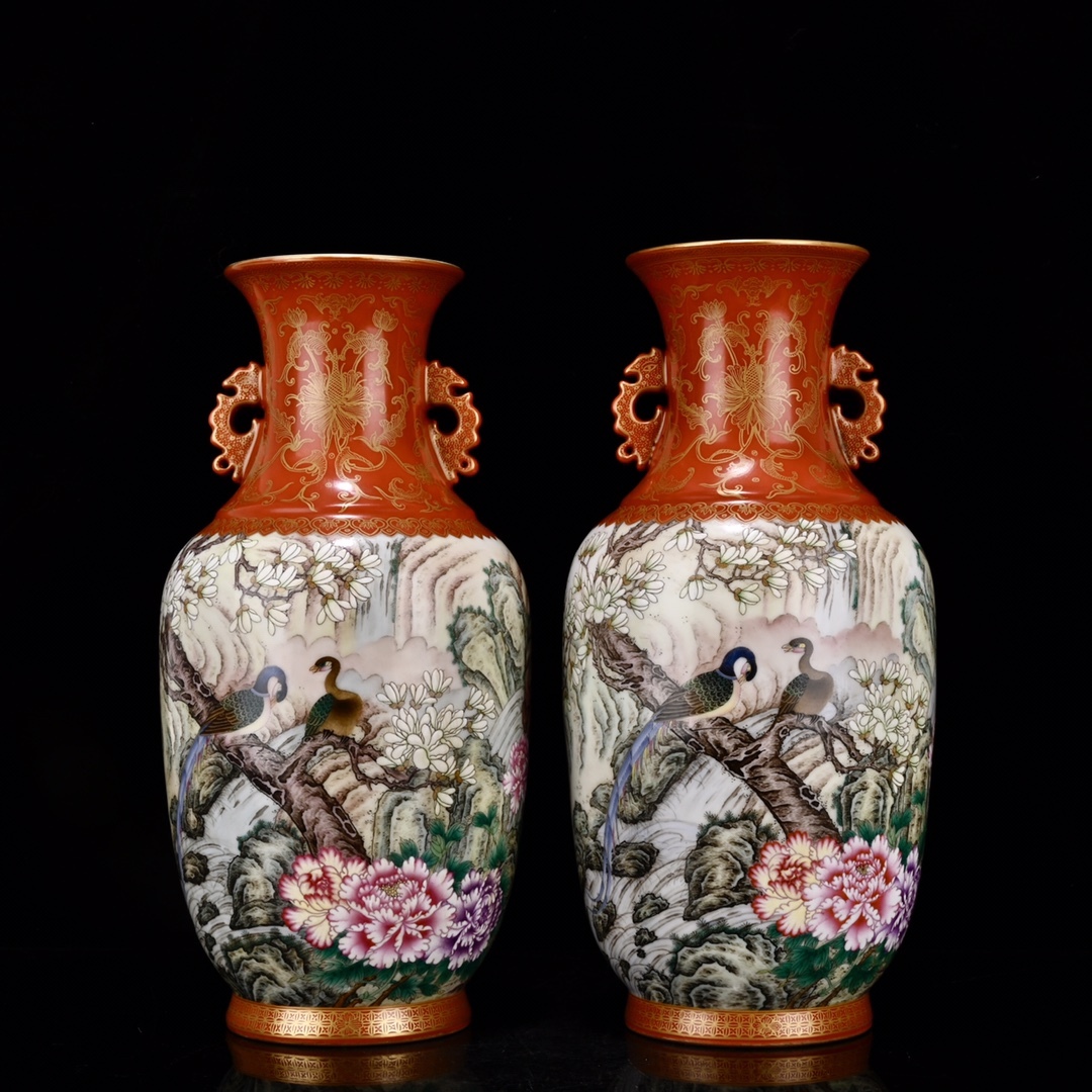 zz8|7628 中国磁器 陶芸 磁器『清乾隆礬紅蒔金粉彩花鳥双耳瓶』施釉陶 古代工芸品 陶芸 精美彫 置物 收藏品拍卖