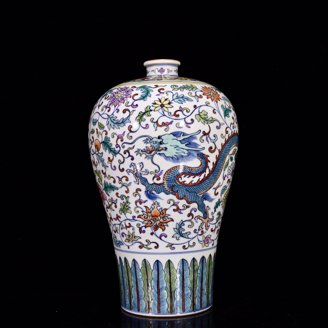 zz8|7631 中国磁器 陶芸 磁器『清雍正斗彩龍鳳花卉紋梅瓶』施釉陶 古代工芸品 陶芸 精美彫 置物 收藏品拍卖