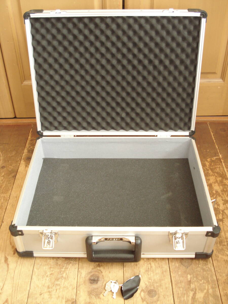 美品!手渡し大歓迎!HAKUBA ハクバ!鍵付き!楽器機材!機材ケース!機器輸送ハードケース!鉄道ジオラマ演出!Nゲージ 鉄道模型 ジオラマ拍卖