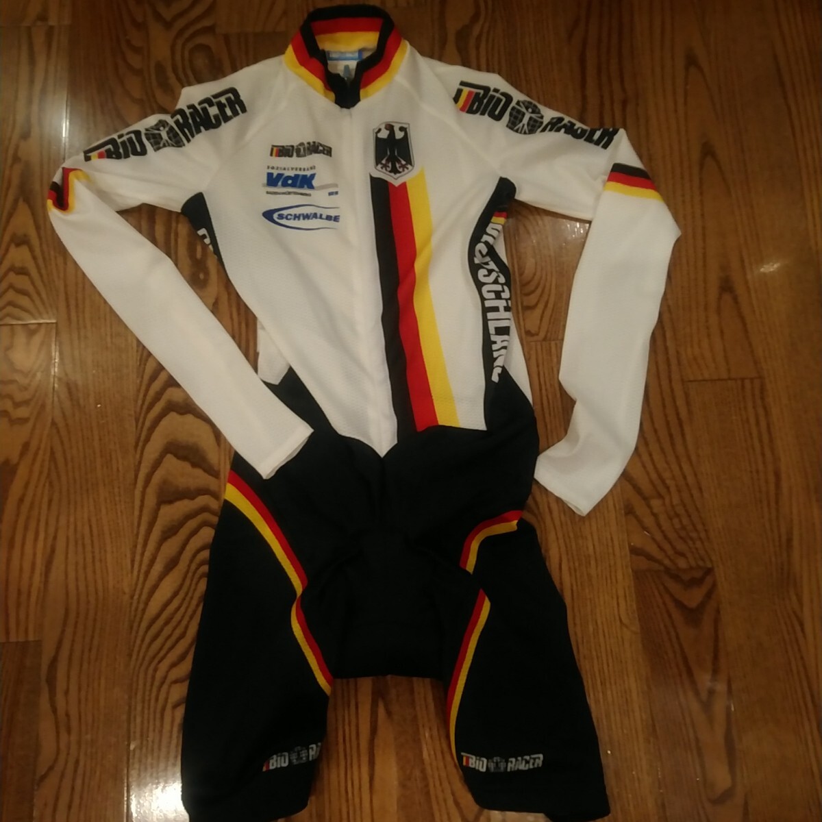 超美品 BIORACER Sサイズ ドイツ代表 レプリカモデル ワンピース エアロスーツ サイクルジャージ 拍卖