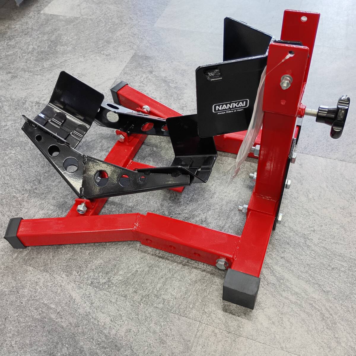 ナンカイ(NANKAI) バイク用 NCT-001 チョックスタンド BK/RD ブラック/レッド NCT-001-BKRD 管理3006拍卖