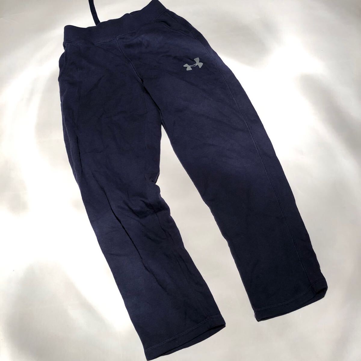 アンダーアーマーキッズBTR1387YMDサイズ拍卖