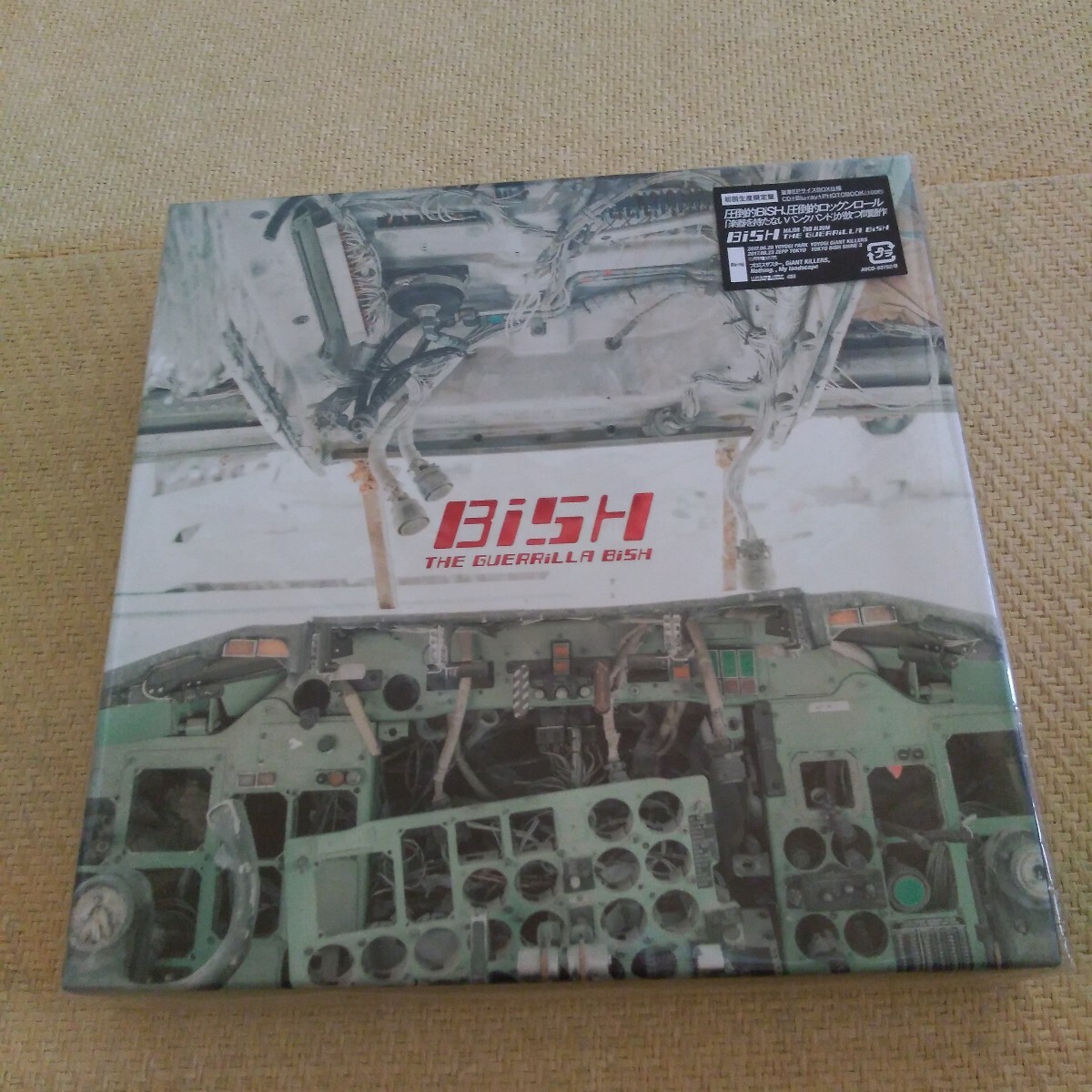 新品 未開封 BiSH CD THE GUERRiLLA BiSH(初回生産限定盤)(Blu-ray Disc付) 初回 限定盤 レア 貴重 入手困難 コレクターズアイテム 拍卖
