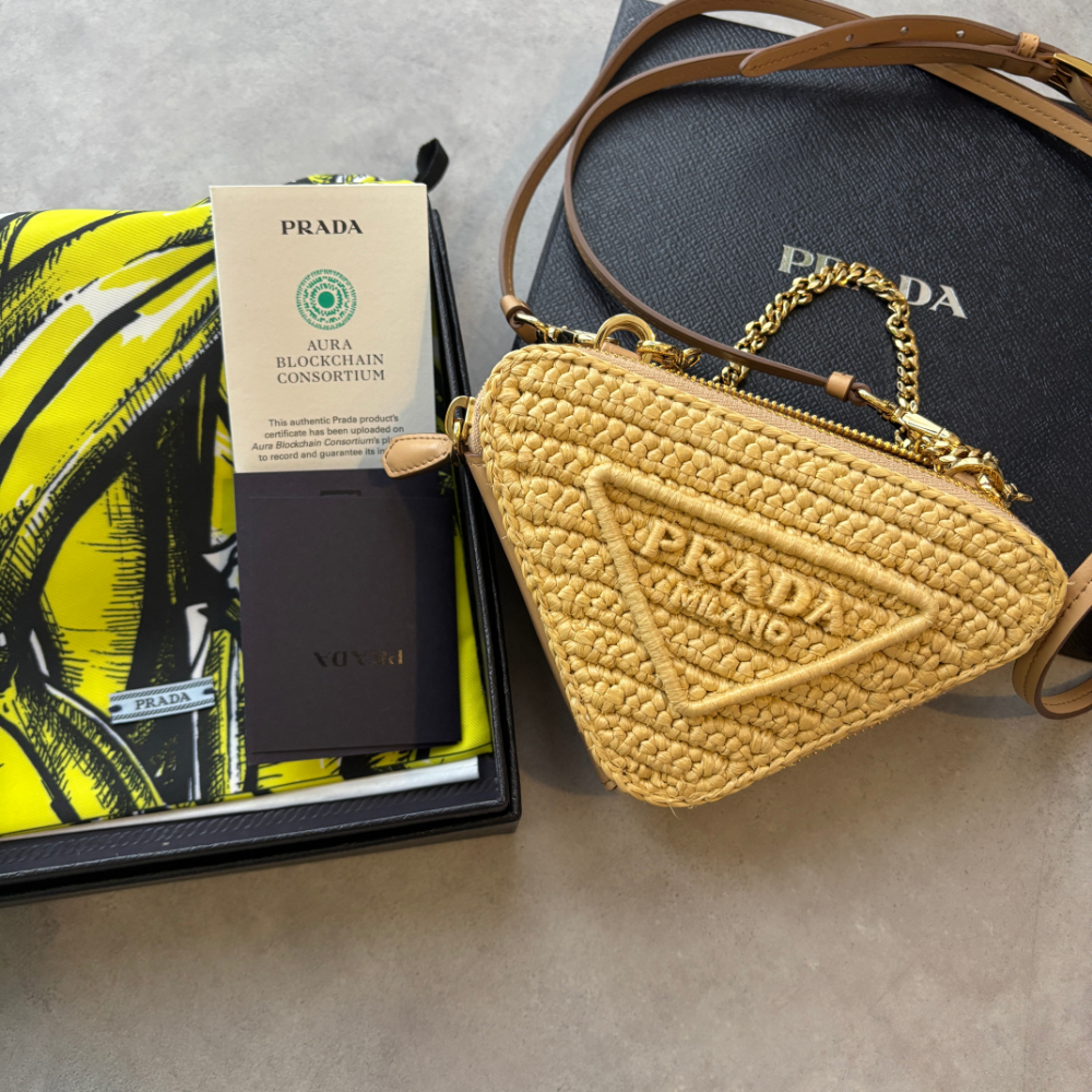 未使用 プラダ ラフィア レザーミニポーチ ナチュラル ショルダーバック拍卖