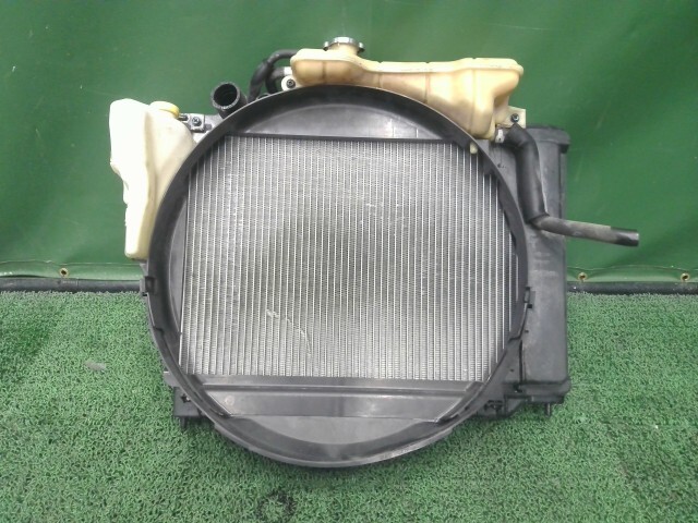 NV350キャラバン LDF-VW2E26 ラジエ-タ- ラジエタ- K51 21460-3XC0A拍卖