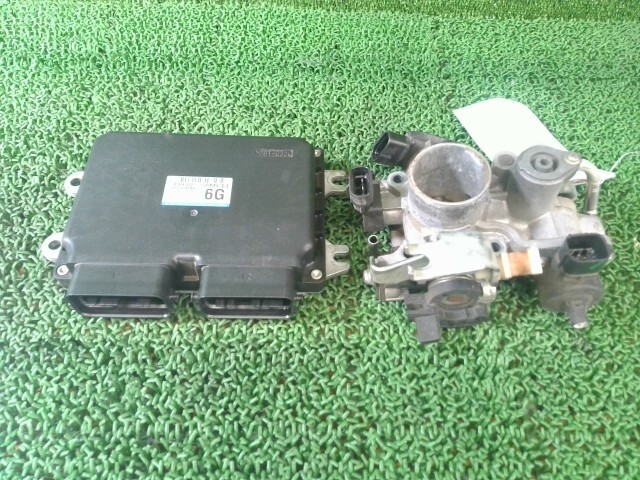 エブリィ ABA-DA64W スロットルボディ ZJ3 13400-68H60 33910-56ME0 エンジンコンピューター付き 後期拍卖