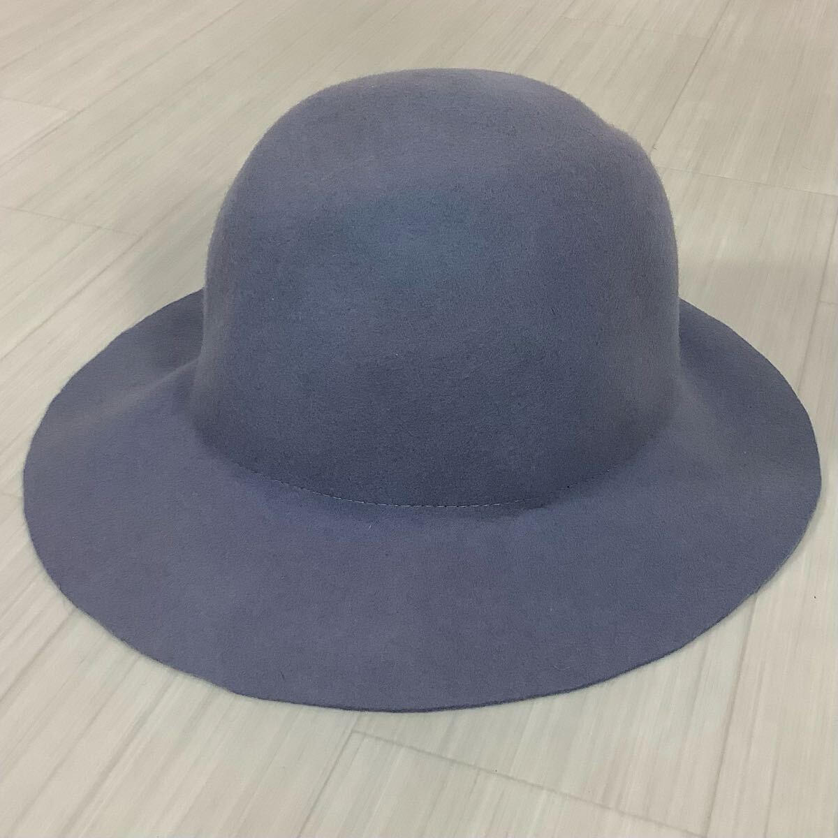 フェルトハット ウールハット 帽子 サイズ57.5cm くすみブルー拍卖