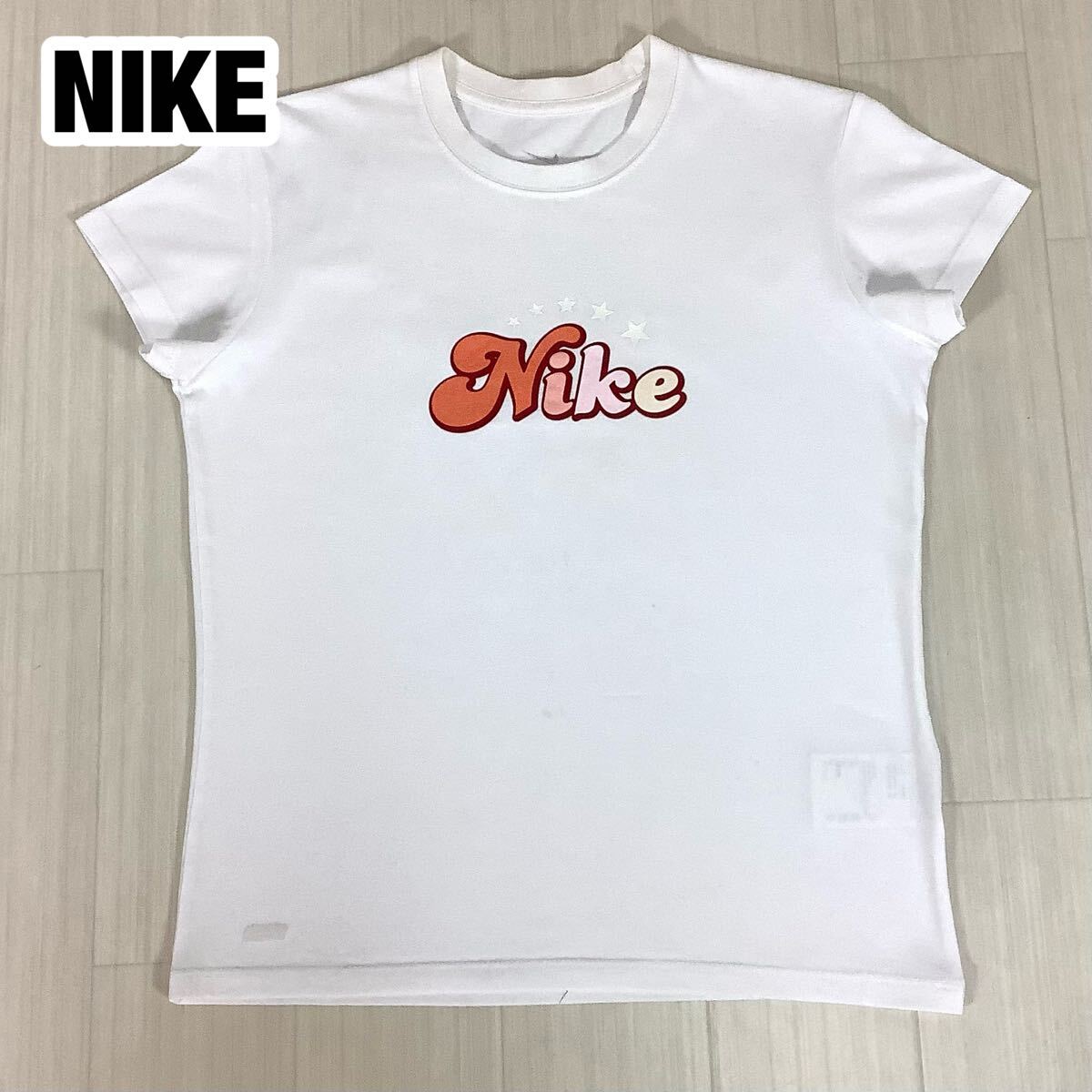 NIKE ナイキ 半袖Tシャツ レディース M〜L ホワイト プリントロゴ拍卖