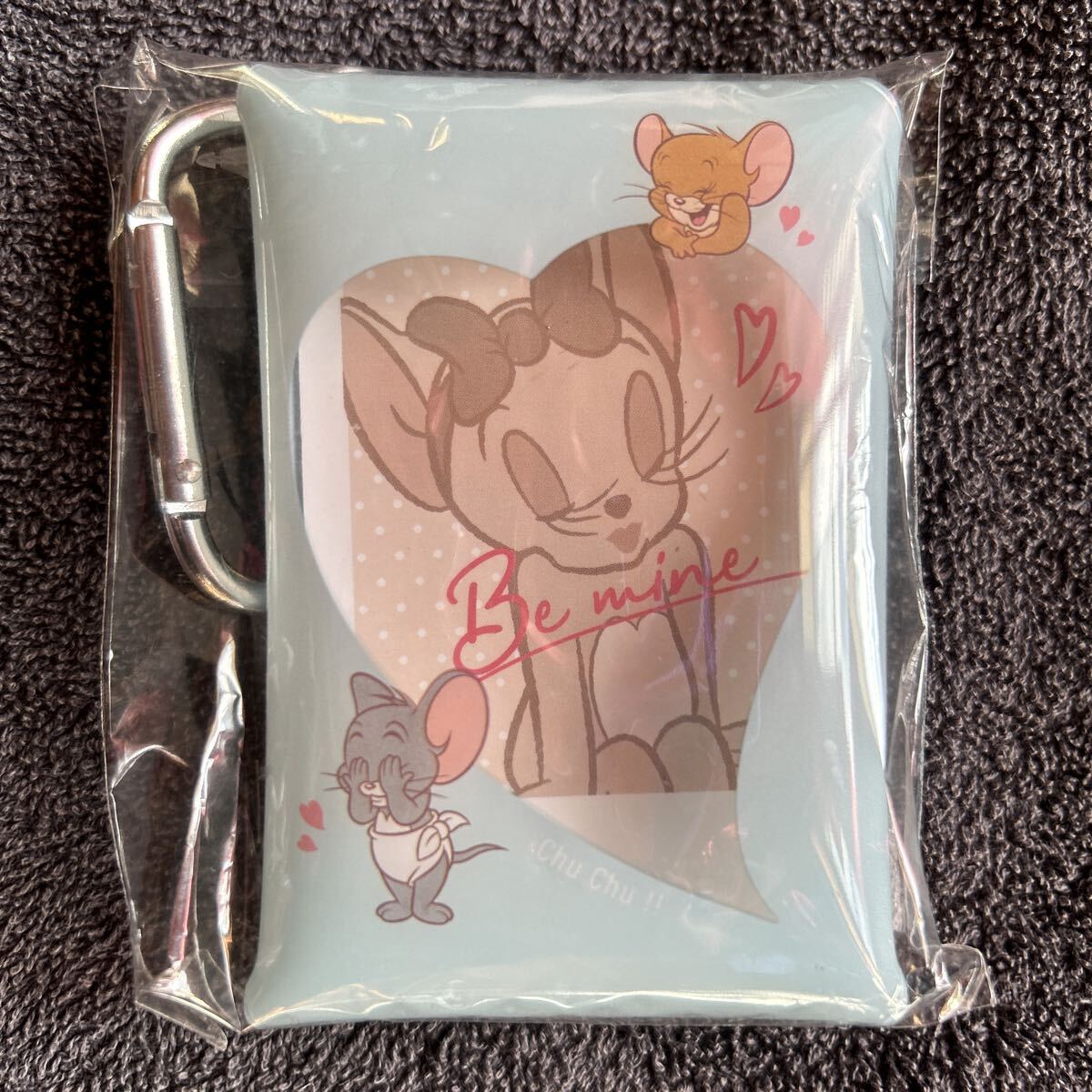 新品 トムとジェリー カラビナ付き スナップ クリアポーチ ハート ミント 拍卖