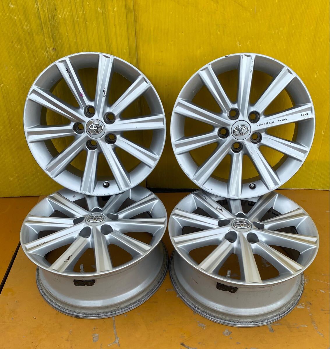 ZT-5421 ★ アルミホイール ★ 17×7J ★17インチ★トヨタ★ インセット45★ 中古品4本★多少傷あり★5穴★カムリ AVV50 ★ ホイールのみ拍卖