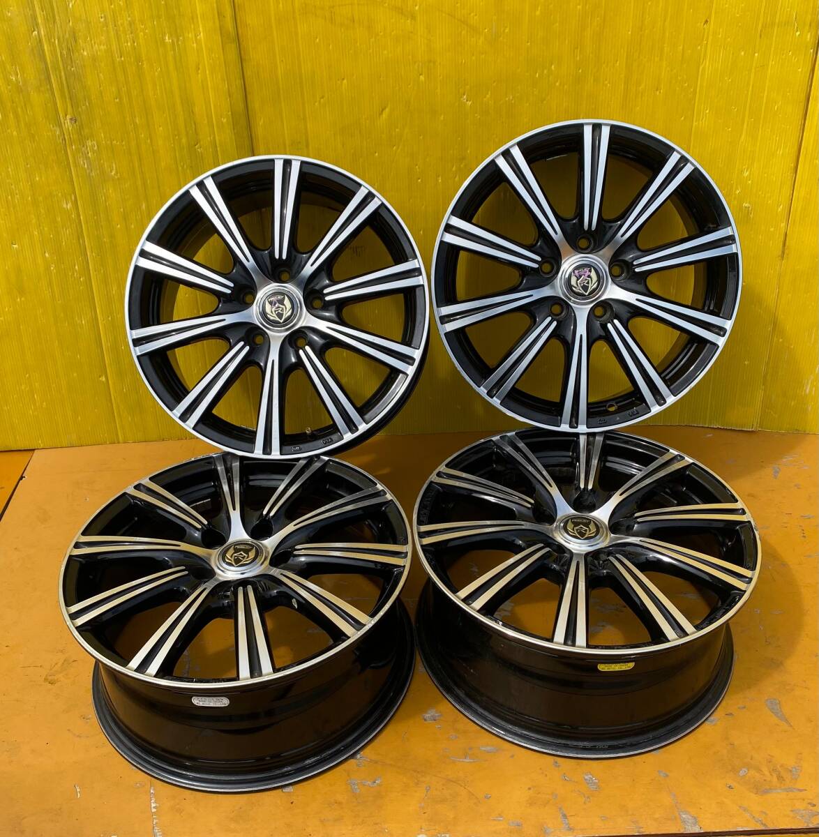 【ZT-5437】アルミホイール★17×7J★17インチ★Rizley wheel★中古品4本★多少傷あり★5穴★ホイールのみ拍卖
