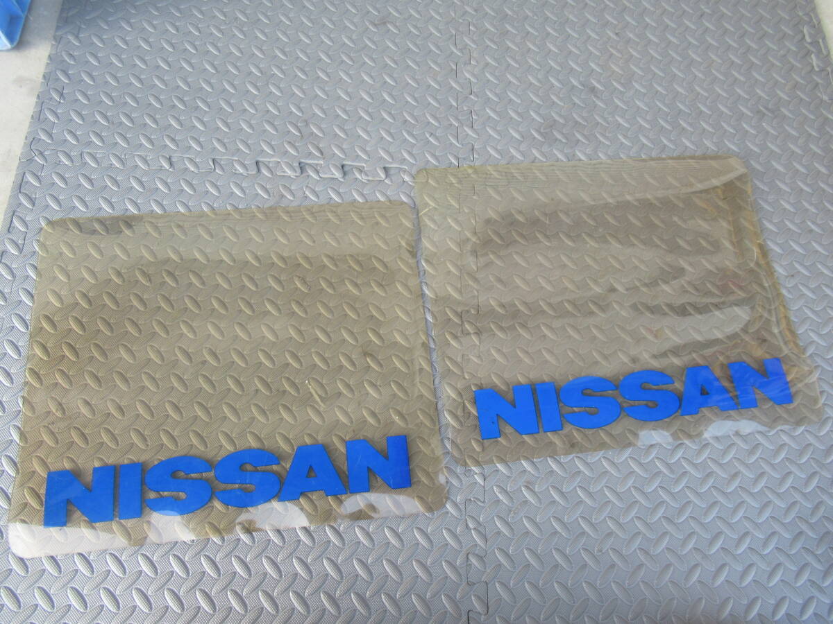 NISSAN 日産 ニッサン マット デスクマット? クリアマット 2枚 非売品 当時物 JDM ハコスカ ケンメリ ブルーバード サニークーペ ローレル拍卖