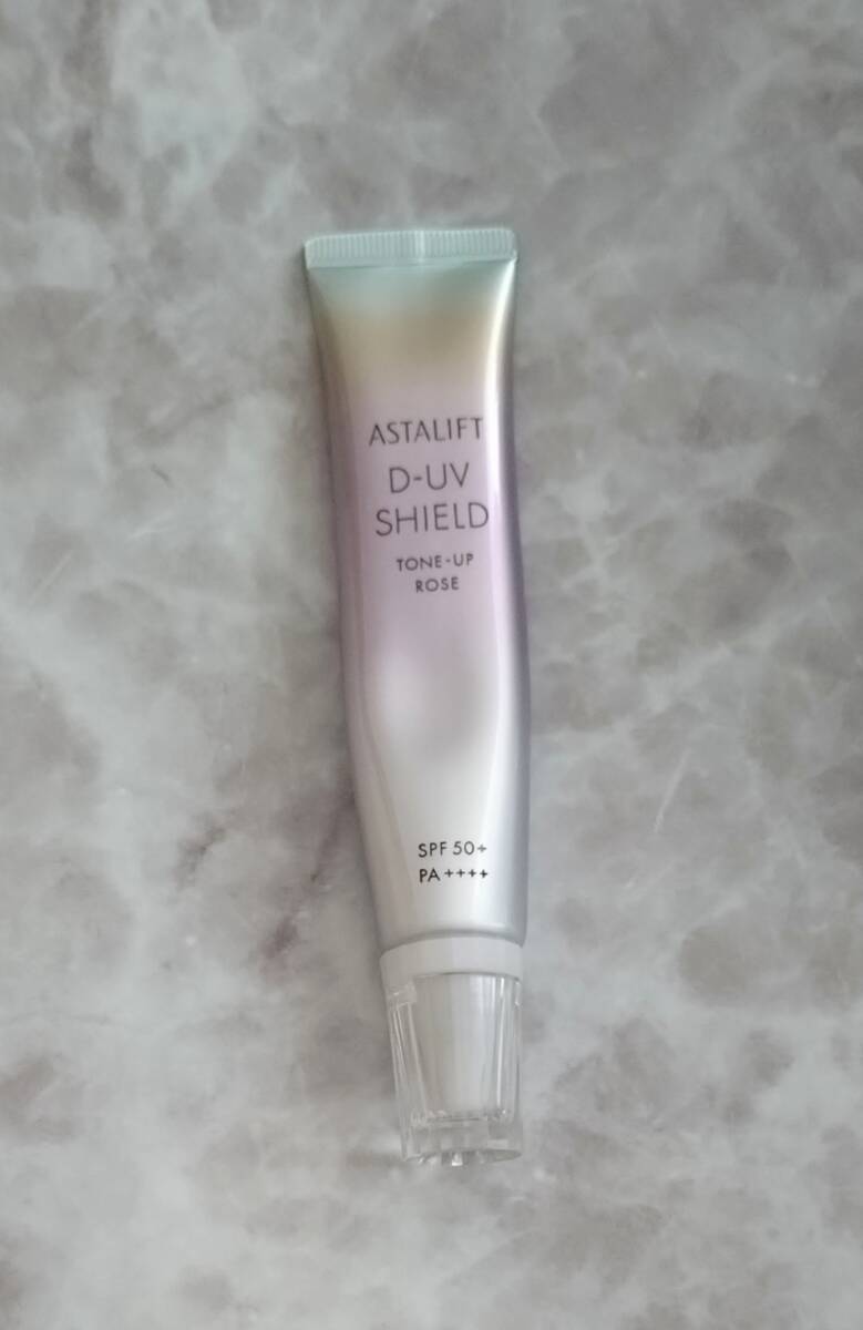 アスタリフト D-UVシールド トーンアップ (ローズ) UV化粧下地 日焼け止め 定形外郵便送料込拍卖