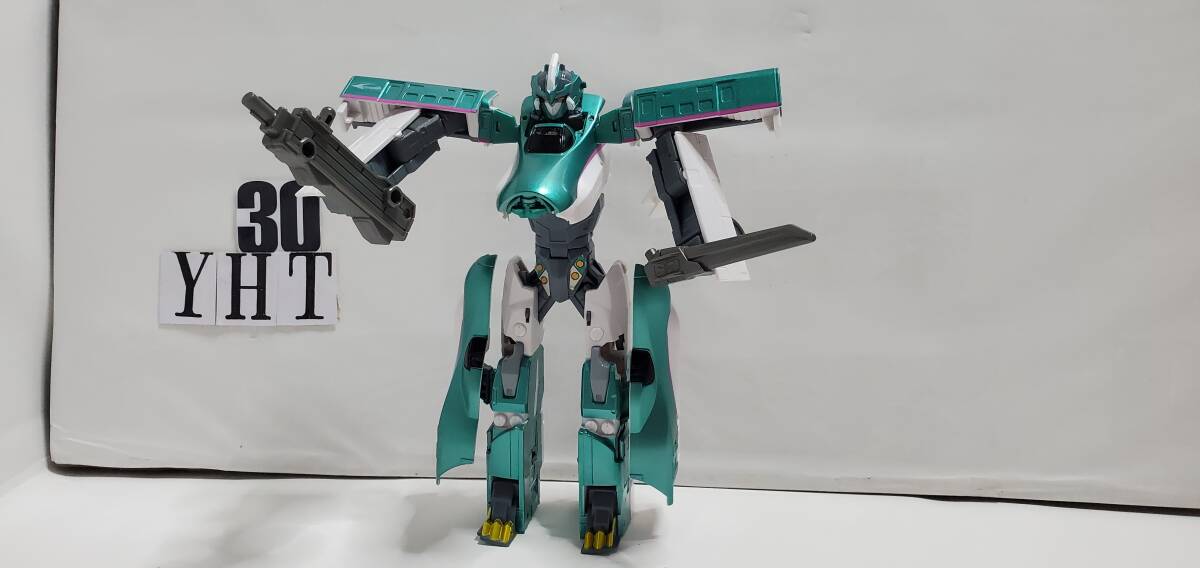 プラレール 新幹線変形ロボ シンカリオン シンカリオン E5 はやぶさ  ★YHT-30拍卖