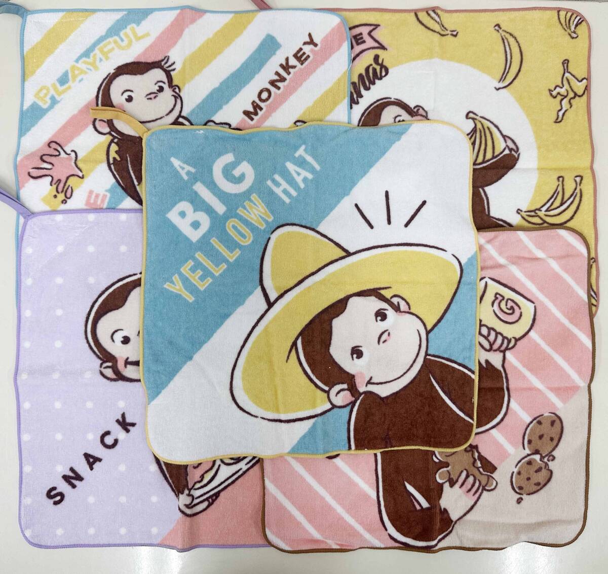 新品 5枚 ★ ミニオンズ おさるのジョージ コストコ セット 33×33cm ミニタオル ハンドタオル スクールタオル タオルハンカチ ひも付き拍卖