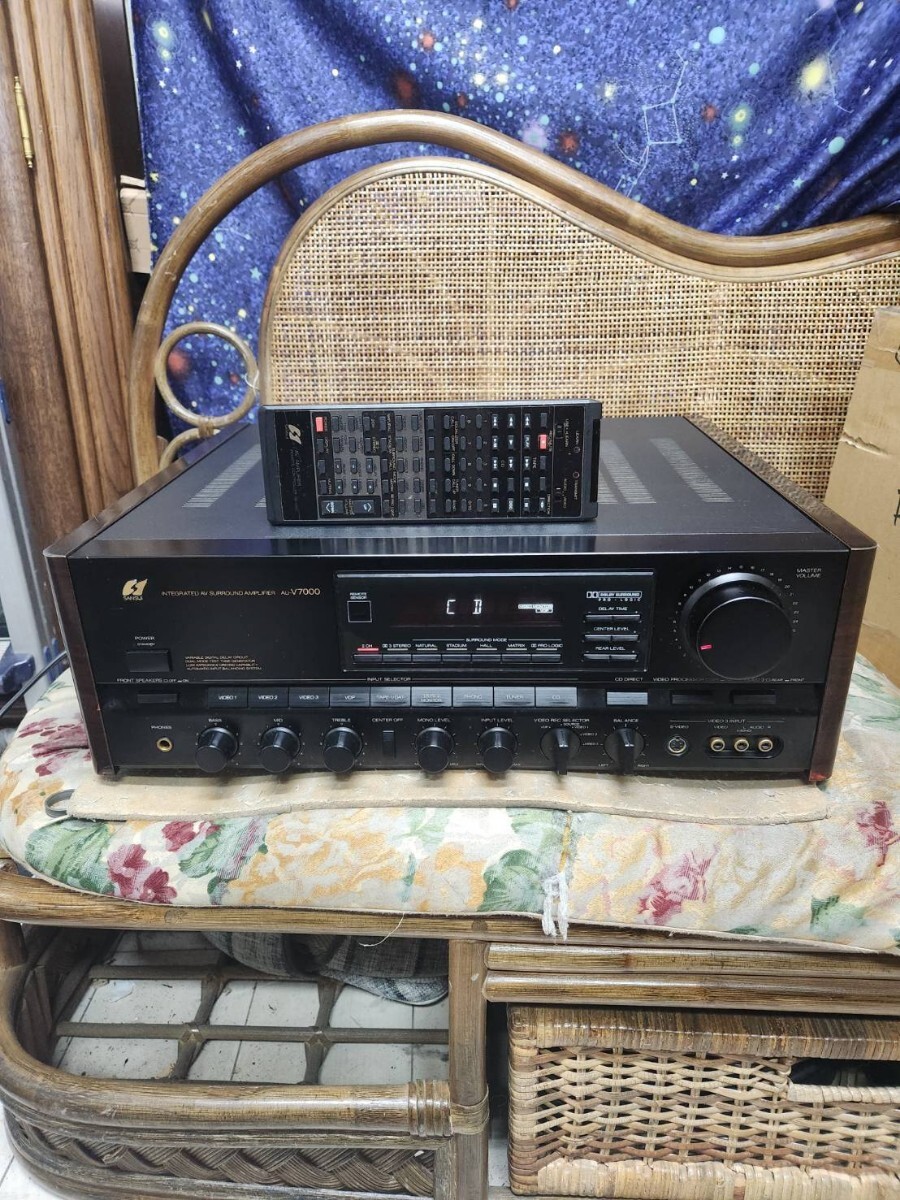 新品同様超美品!フルレストア山水高級オーディオアンプAU-V7000&リモコン付拍卖
