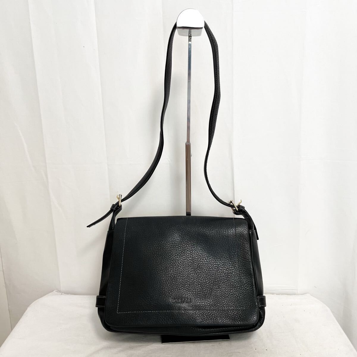 和824★ G-SETTE レザーバッグ ショルダーバッグ 斜めがけ ブラック レディース拍卖