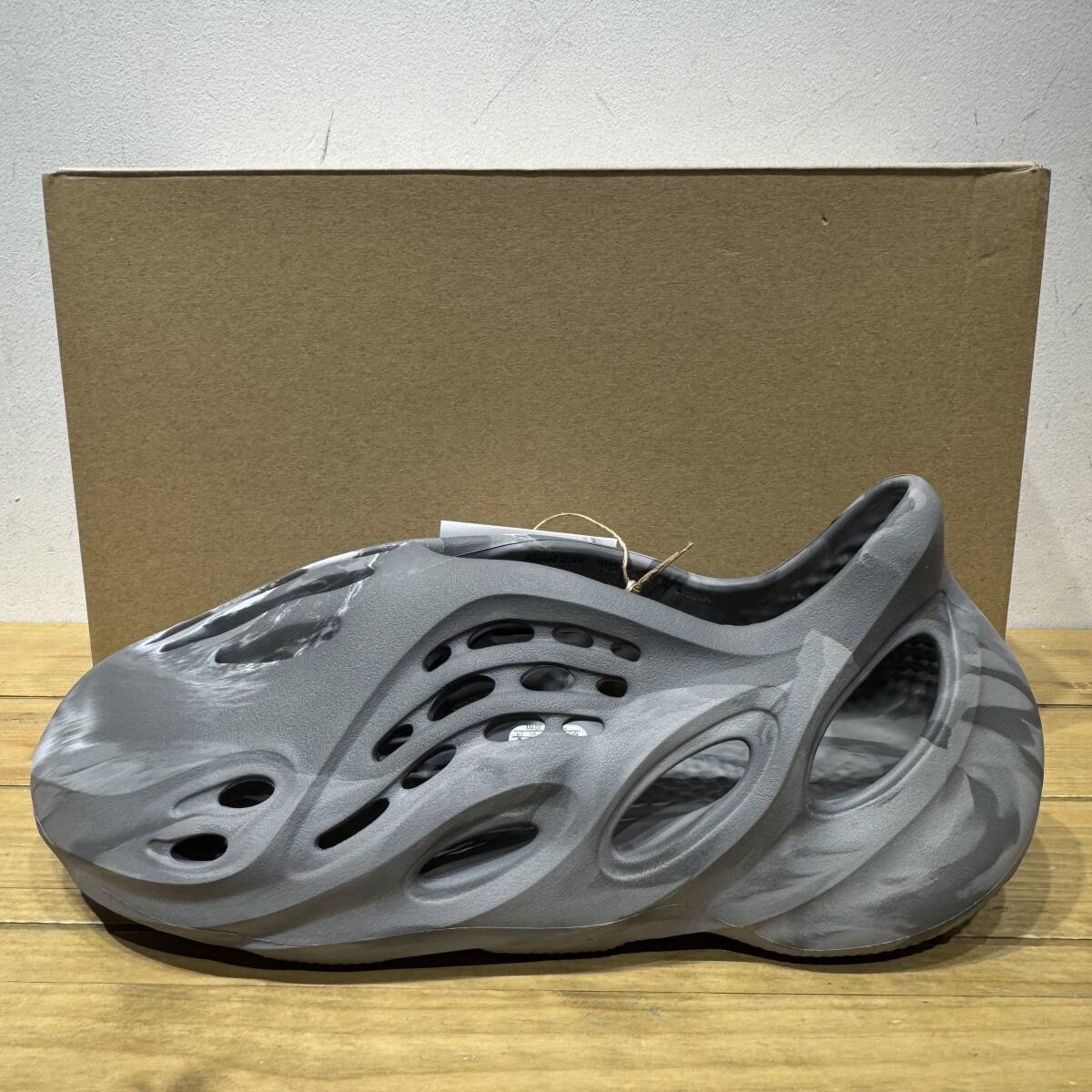 ADIDAS YEEZY FOAM RUNNER MX GRANITE US9/JP27.5cm IE4931 アディダス イージーフォームランナー サンダル スニーカー拍卖