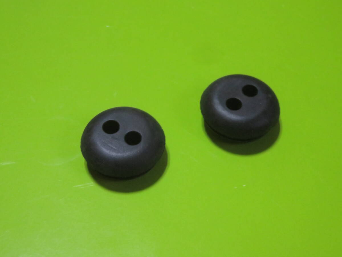 2穴 溝21.5mm 2個 ミツビシ タンクゴム 三菱 丸山 マルヤマ グロメット 燃料ホース ゴム  燃料タンク キャブレター拍卖