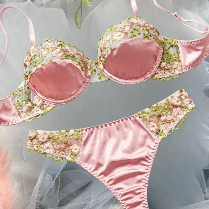 【新品】Lサイズ ワイヤー入り サテン 花柄シアーレースブラ&Tバックショーツセット★170.ピンク D80,B85,C85拍卖