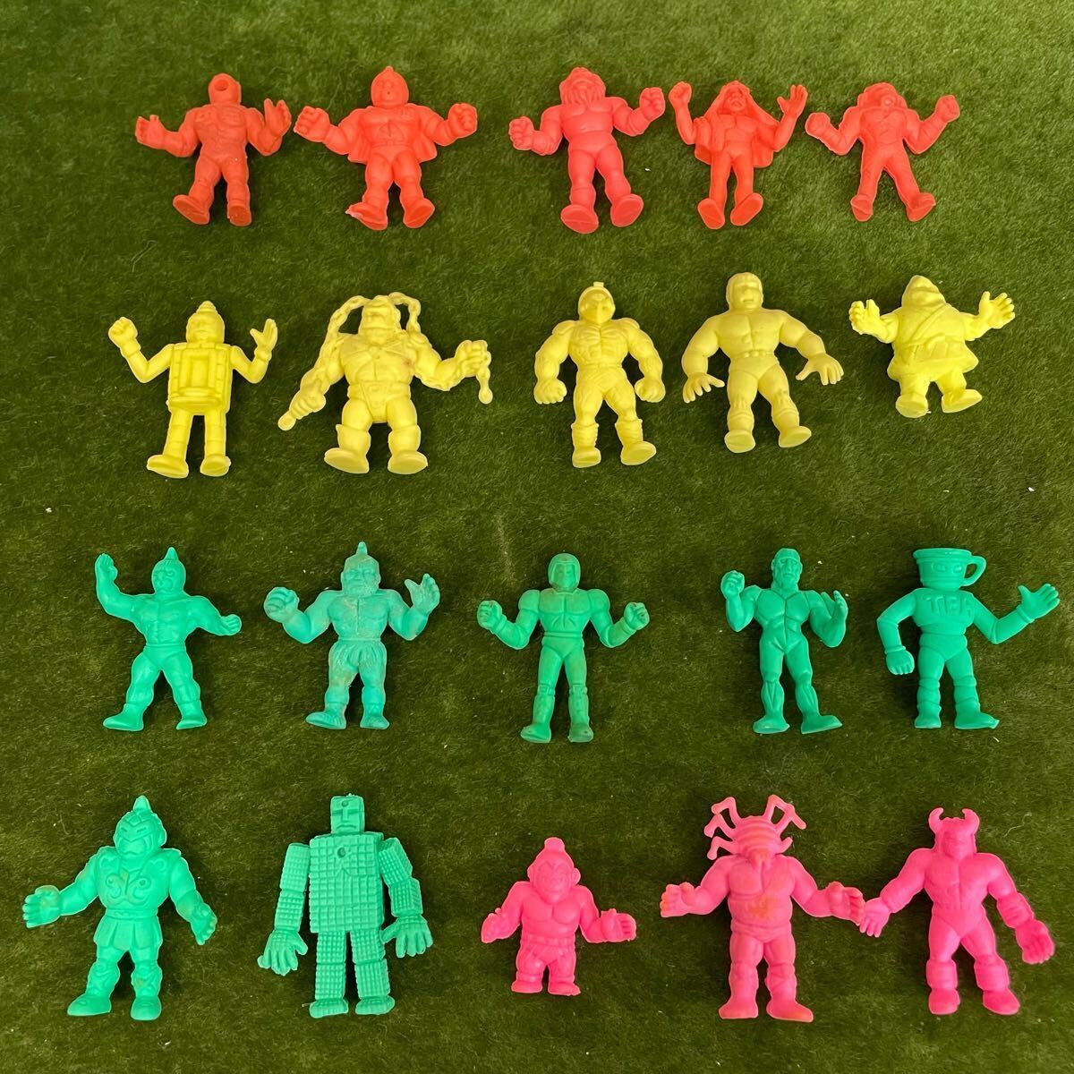 DDD★☆現状渡し/当時物 かBANDAI キン肉マン消しゴム/キン消し 20個まとめ 橙/黄/緑/桃 Y/S・N・T拍卖