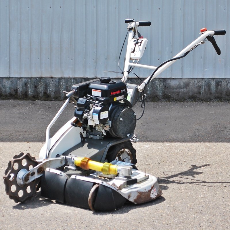 【新潟】オーレック 二面 畦草刈り機 ウィングモア WM736A 刈幅約 70cm 中古 草刈機 芝刈り機 畦 畔 刈払 ウィング モア モアー 倉庫保管拍卖
