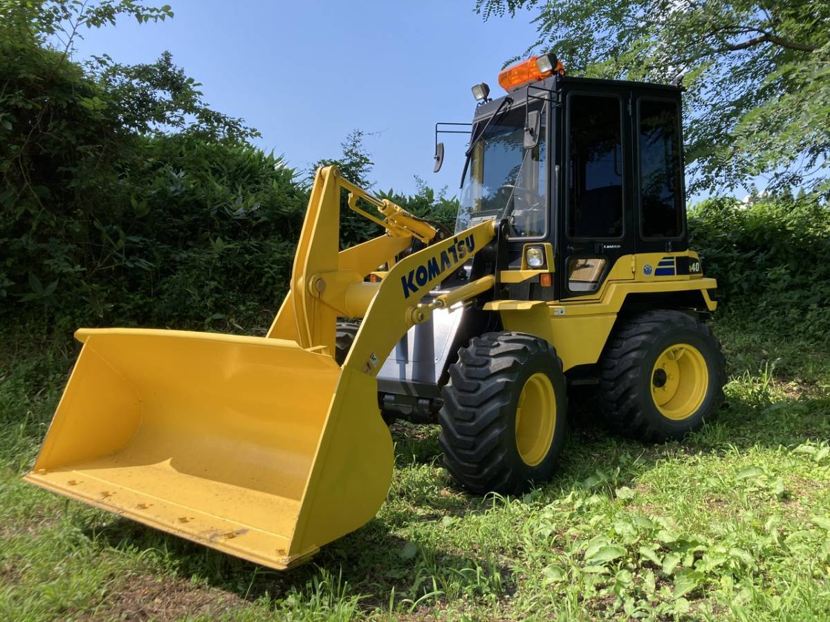 恐るべし低稼働。コマツWA40-3たったの800時間台!!タイヤショベル除雪車ホイールローダー小型特殊ブルドーザー排雪ジョブサンKOMATSU拍卖