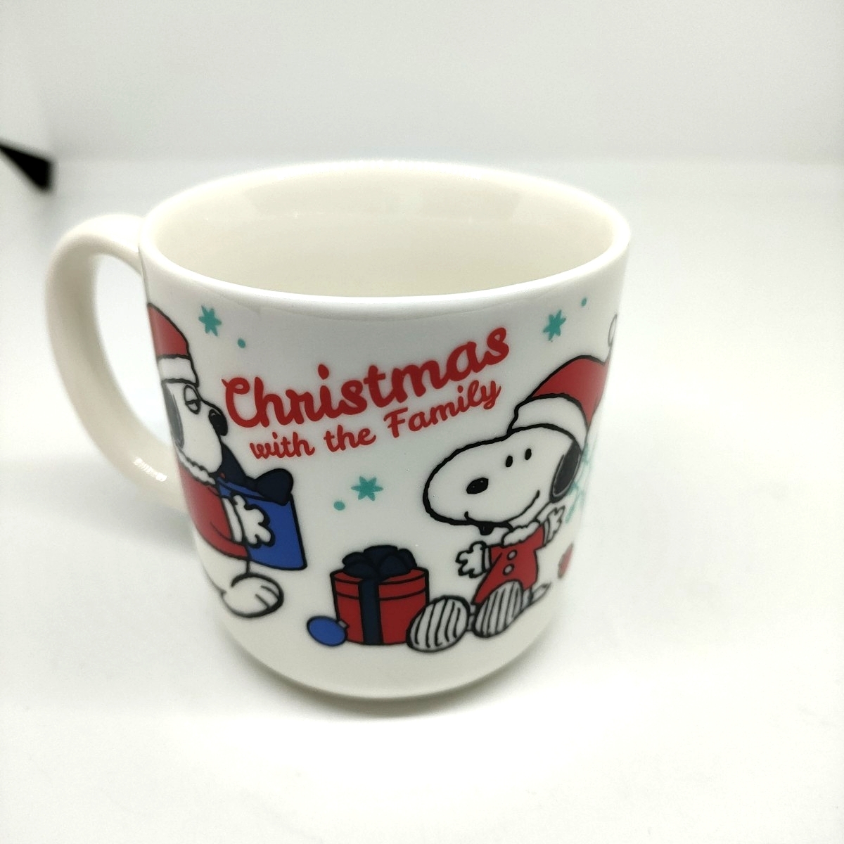 ◆非売品◆SNOOPY【スヌーピータウン 2024年クリスマス ノベルティマグカップ】Christmas with the Family拍卖