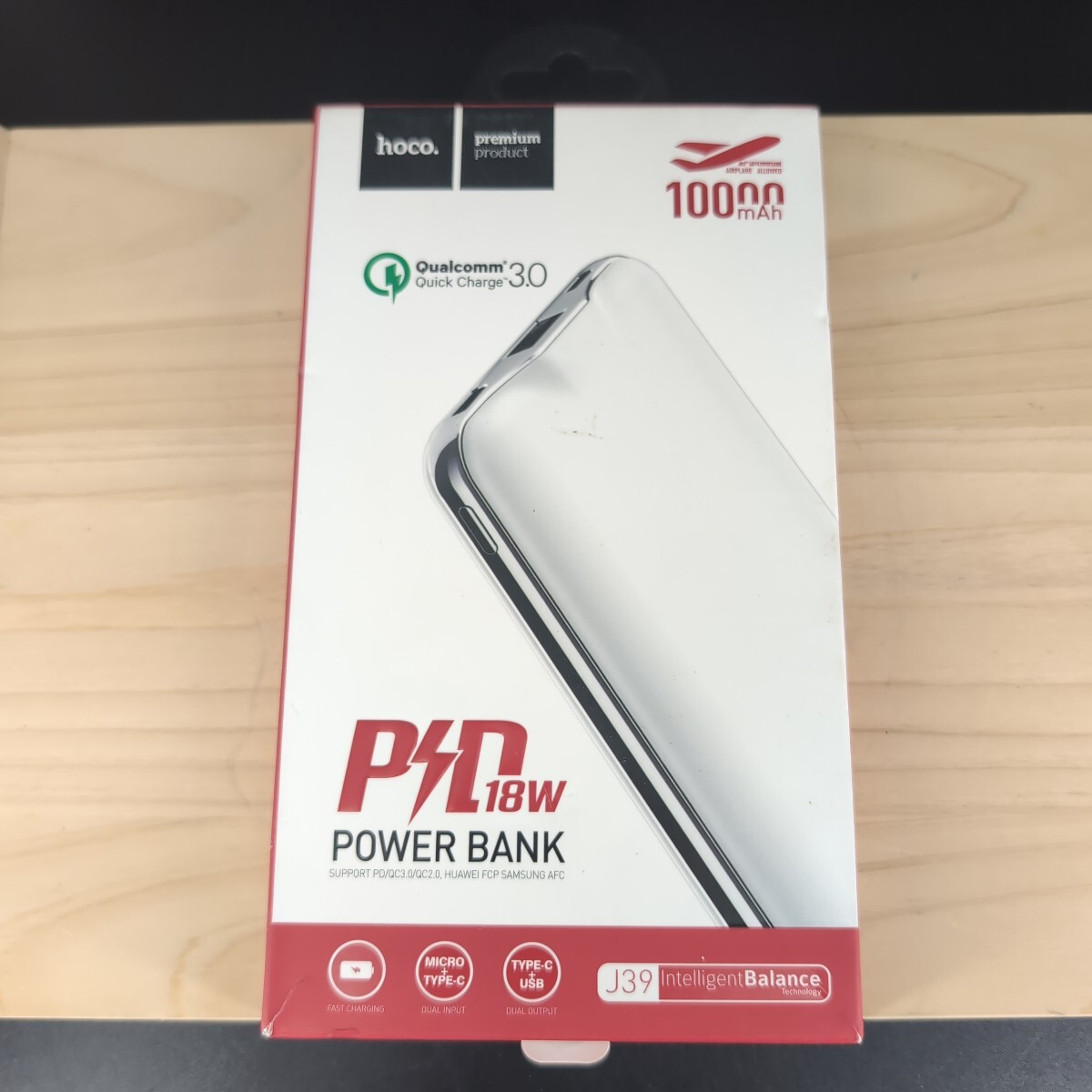 【未使用】パワーバンク モバイルバッテリー 10000mAh クイックチャージ3.0 拍卖