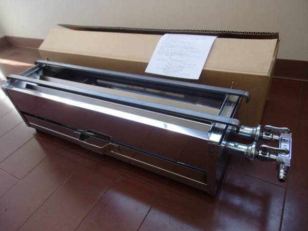 即決新品焼き鳥器 GB-L 焼き鳥器 焼き鳥機 54×14㎝ 業務用 ガス式 都市ガス専用 焼き鳥機( TG-254) 新品未使用 即決拍卖