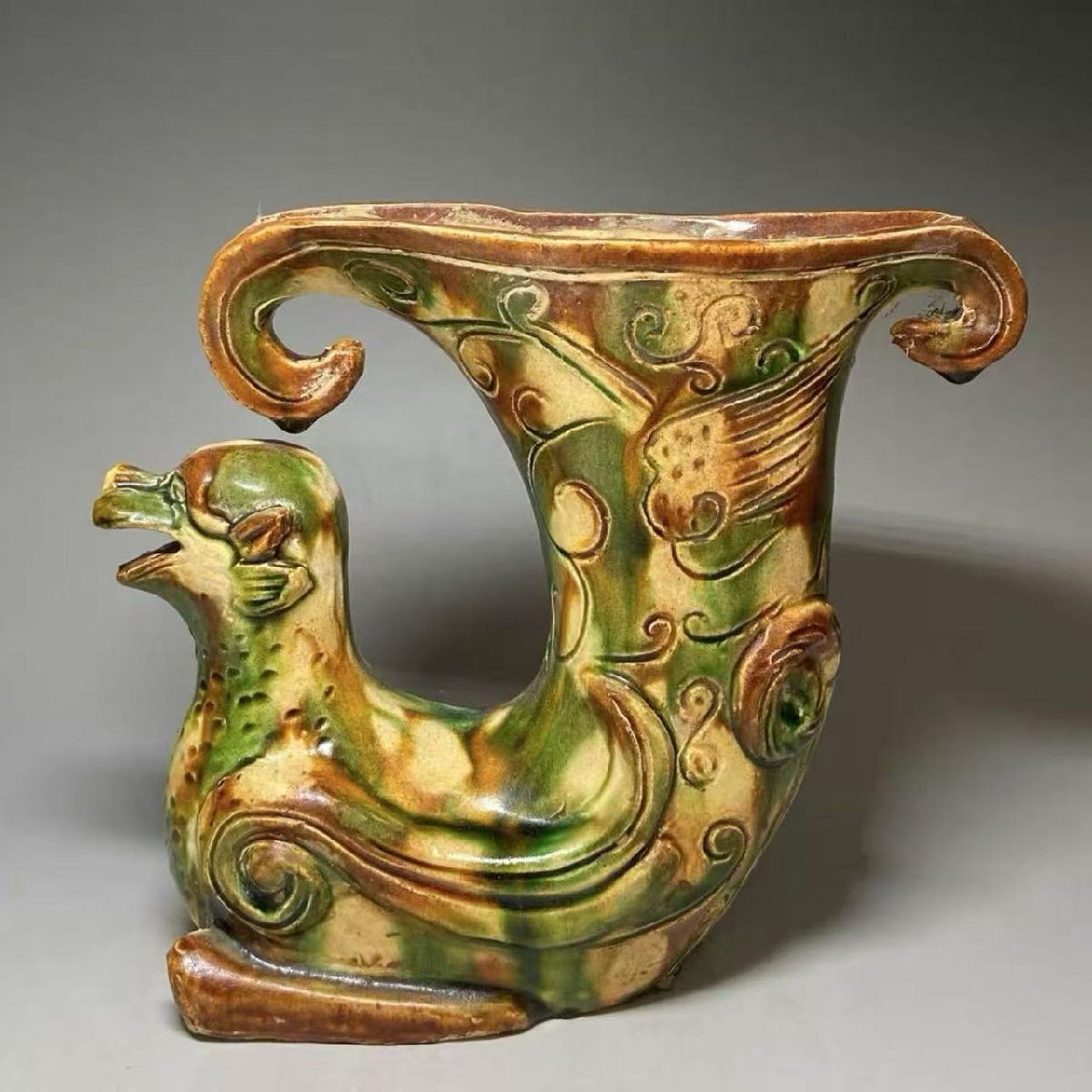 J2305 旧家収蔵 【唐代三彩釉陶獣杯】 置物拍卖