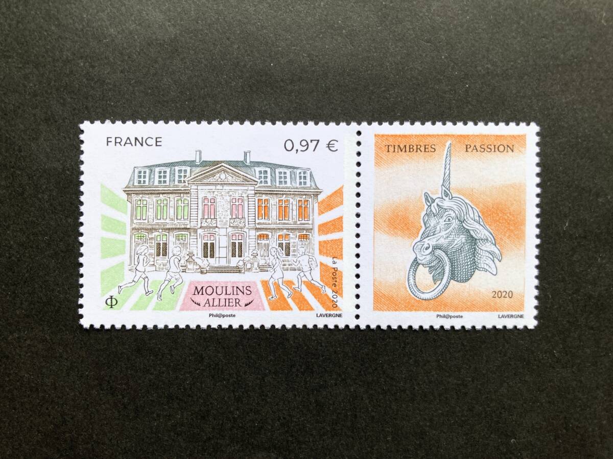 外国切手: フランス切手 「タンブルパッション」(印面:ムーランにある青少年イラストレーション美術館)タブ付き 1種完 未使用拍卖