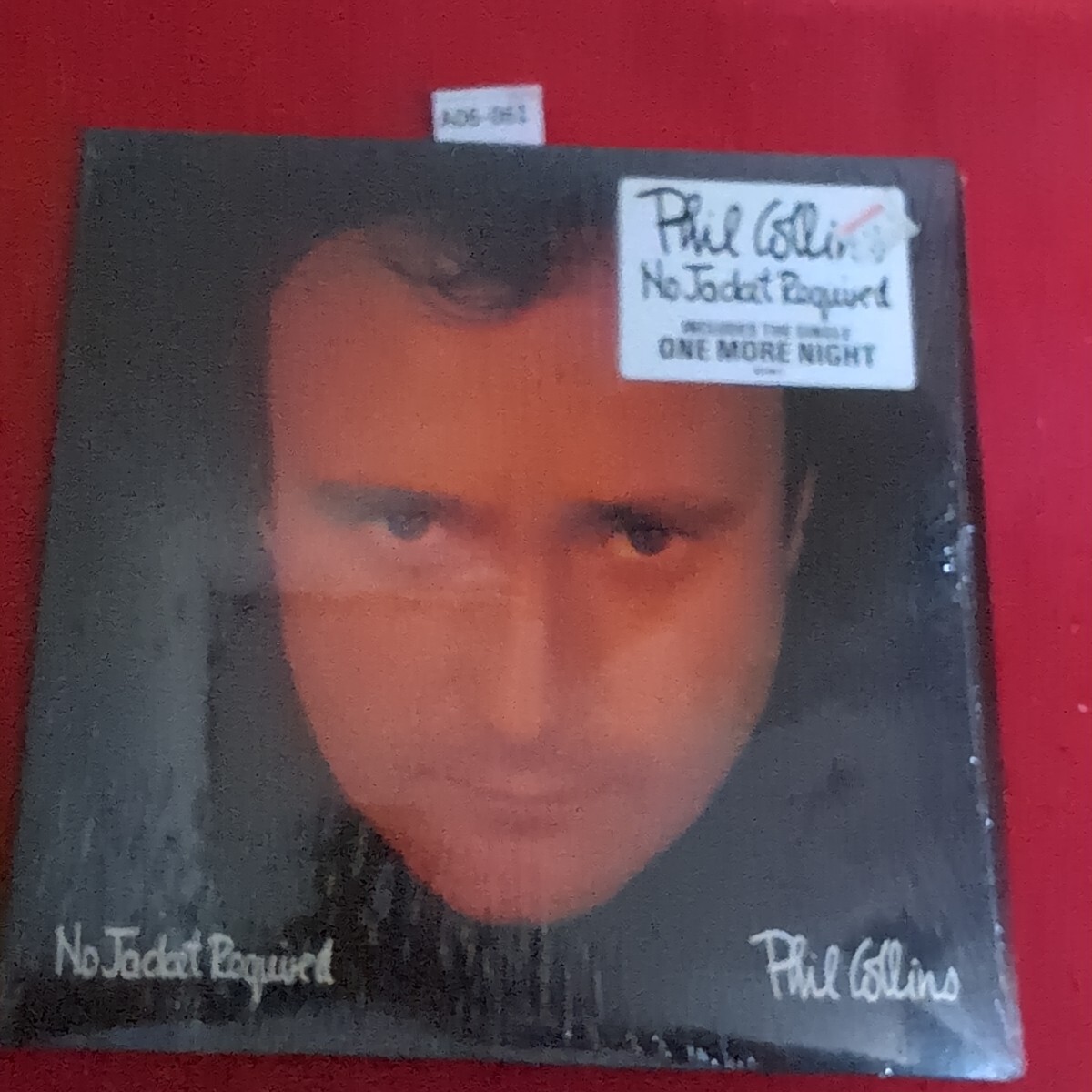 A06-061Phil collinNo Jacket RoquivedINCLUDES THE SINGLEONE MORE NIGHT812401Tacket RequiredPhil collins拍卖