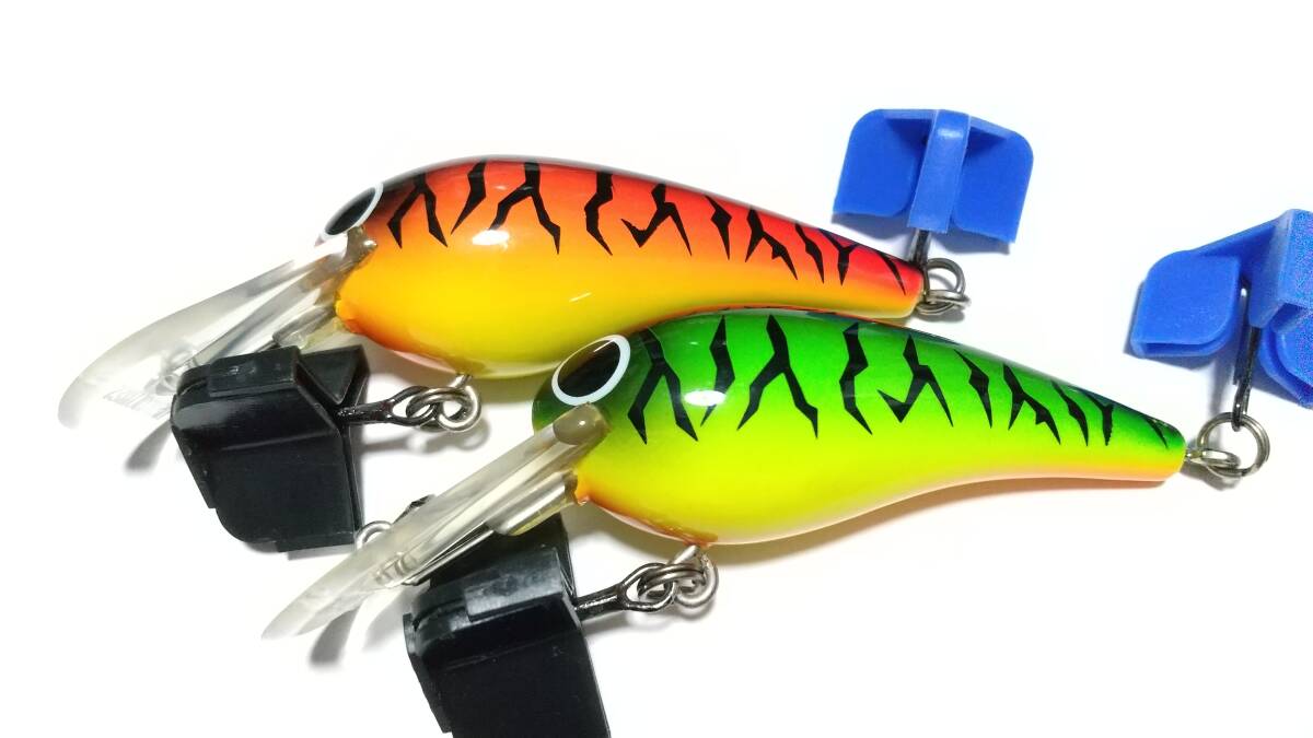 1 クランクT タイト 2個 6.2㎝ 10g ティムコ シャロークランク SHALLOW CRANK BOX保管の未使用拍卖