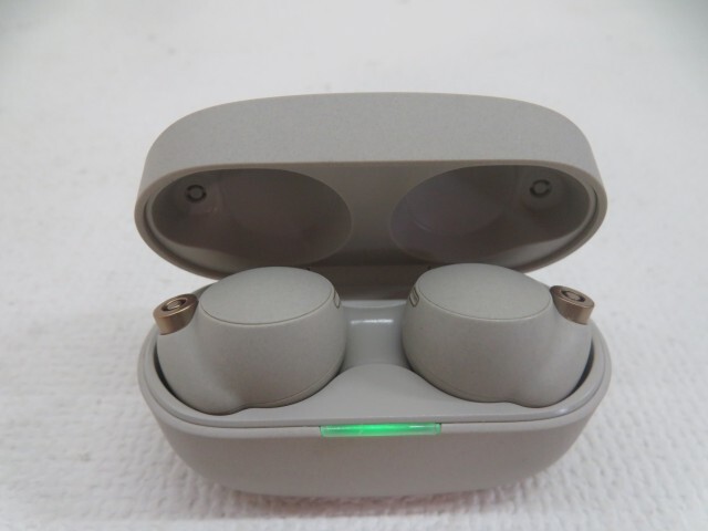 ★SONY WF-1000XM4 ワイヤレスノイズキャンセリングステレオヘッドセット ソニー イヤホン 充電ケース付き 動作品 21583②★!!拍卖