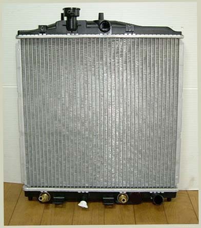 ●ライフ●LA-JB1 LA-JB2●A/T●平成13年5月から●ラジエーター●新品 即納●18ヶ月保証◆拍卖