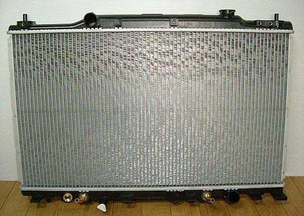 ●ストリーム●CBA-RN3 CBA-RN5 UA-RN3 UA-RN5●A/T●平成15年9月から●ラジエーター●新品●18ヶ月保証◆拍卖