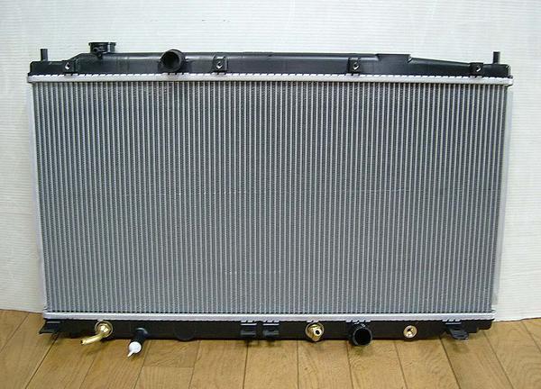 ●フィット●フィットシャトル●ハイブリッド●DAA-GP1 DAA-GP2 DAA-GP4●CVT●ラジエーター●新品 即納●18ヶ月保証●拍卖