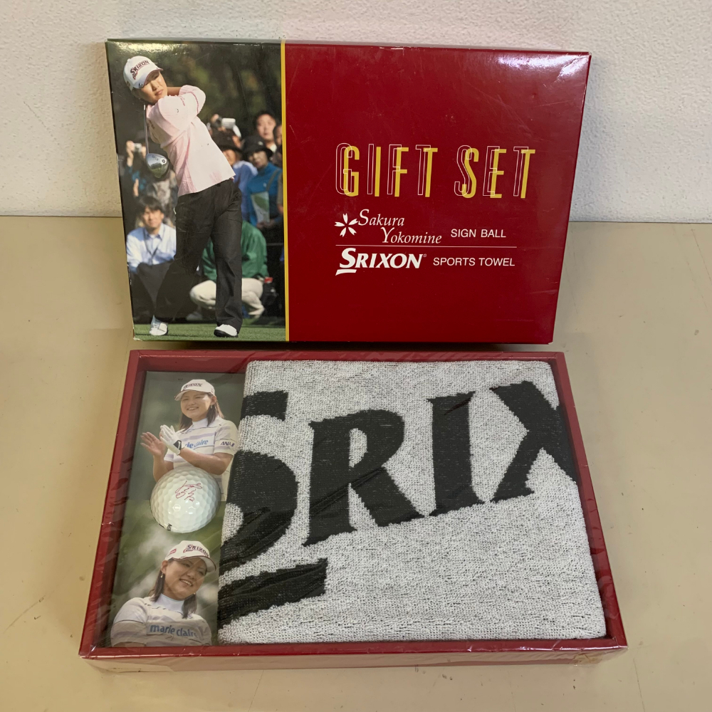 横峯さくら GIFT SET Sakura Yokomine SRIXON スポーツタオル サイン入り ゴルフボール ギフトセット 記念品 よこみね【294拍卖