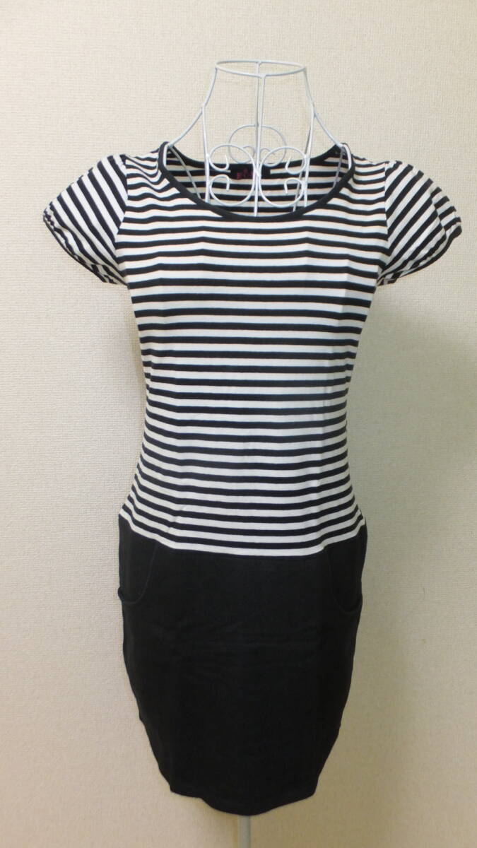 ★ROSE STRIPES★Ladies tops size L 白黒 ストライプボーダーレディーストップスサイズL USED IN JAPAN Black and white拍卖