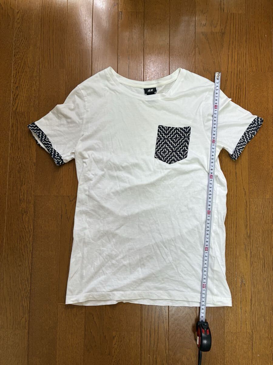 H&M!白Tシャツ 袖折り返し柄・ポケット サイズM 綿100%拍卖
