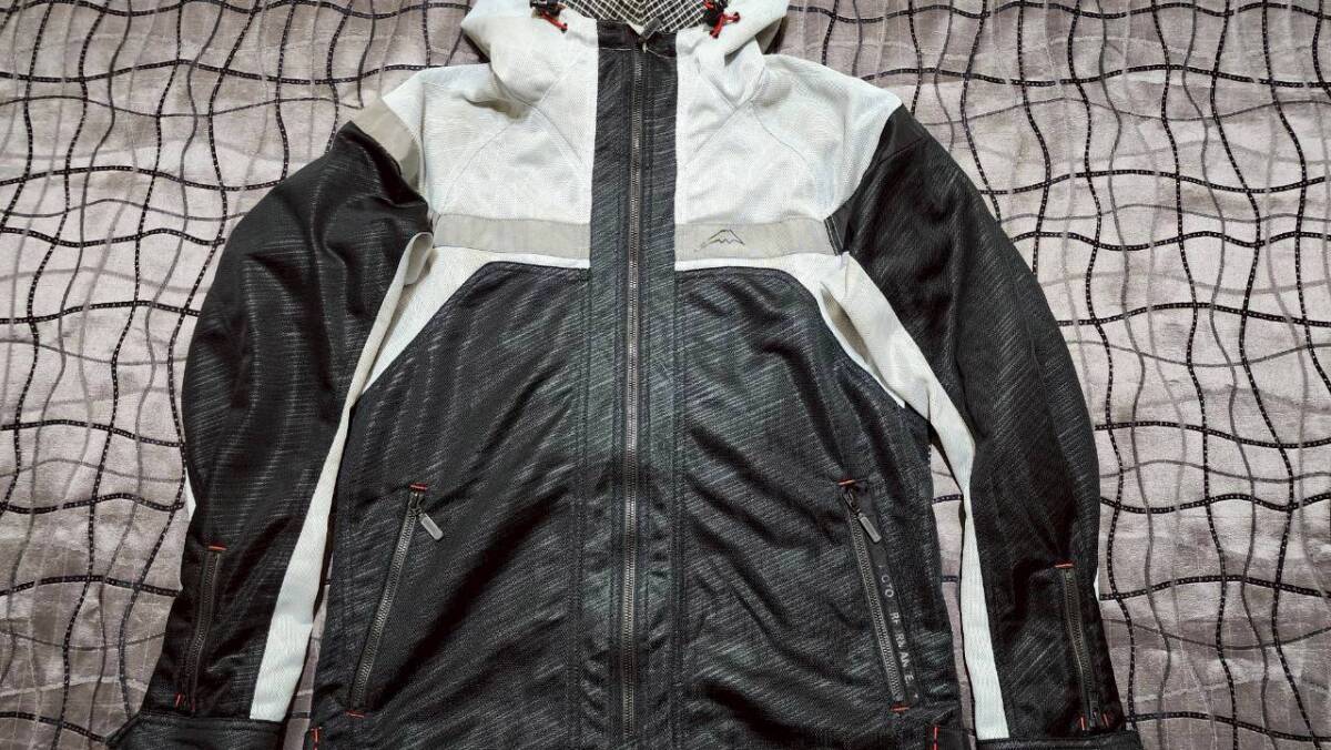 【LLサイズ】クシタニ K-2369 フルメッシュパーカージャケット ホワイトブラック 三点パッド付きバイク ライディング ライダース拍卖