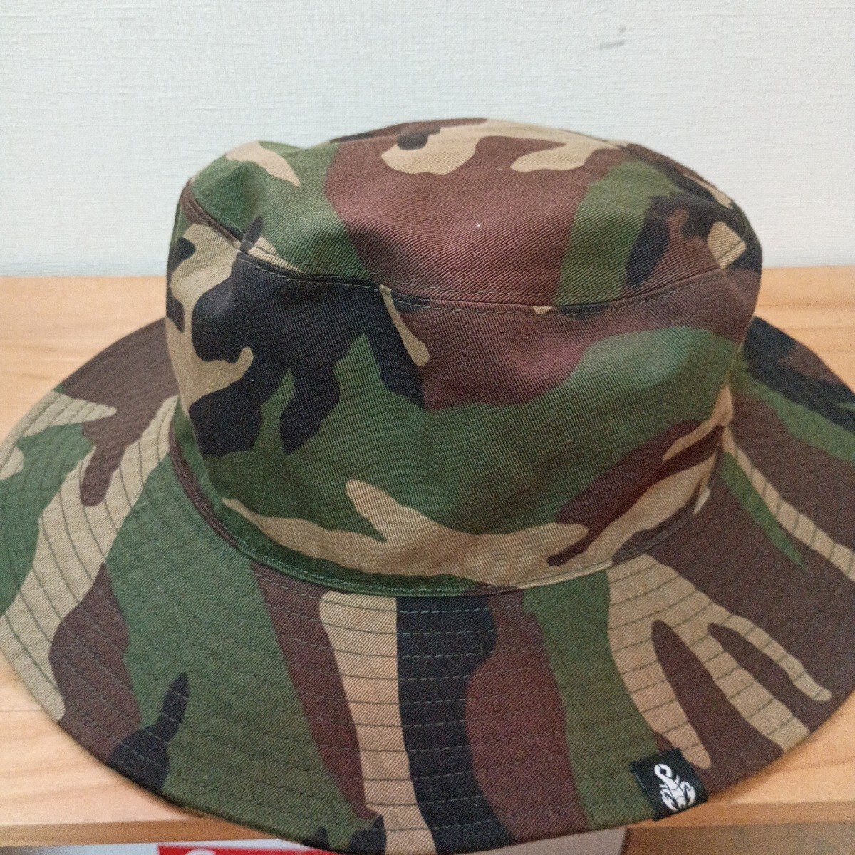 美品 日焼け汗ジミ無し カモフラ  SOPHNET ソフネット ハット  迷彩 日除け 帽子 アウトドア拍卖