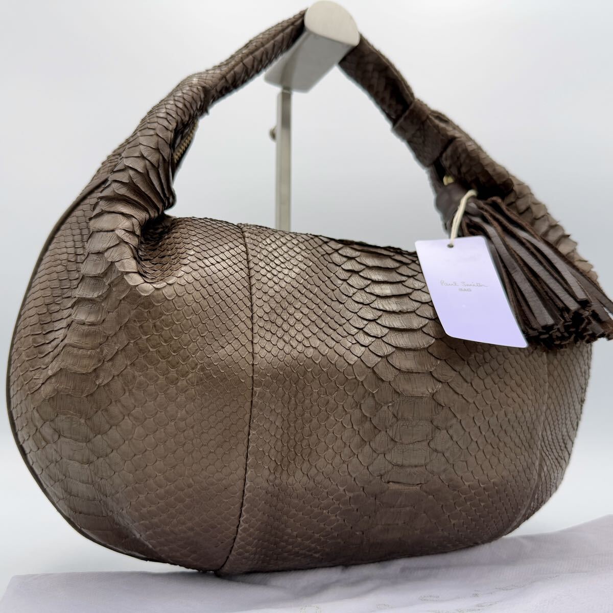 未使用【定価17万】Paul Smith BAG/ポールスミスバッグ パイソン ホーボーバッグ 肩掛け 本革 リアルレザー 蛇革 エキゾチック グレージュ拍卖