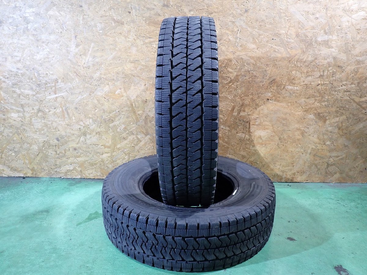 RK11580【送料無料195/80R15 107/105LT】2本 ブリヂストン ブリザック VL10 中古スタッドレス ハイエースなどに ≪即決≫拍卖