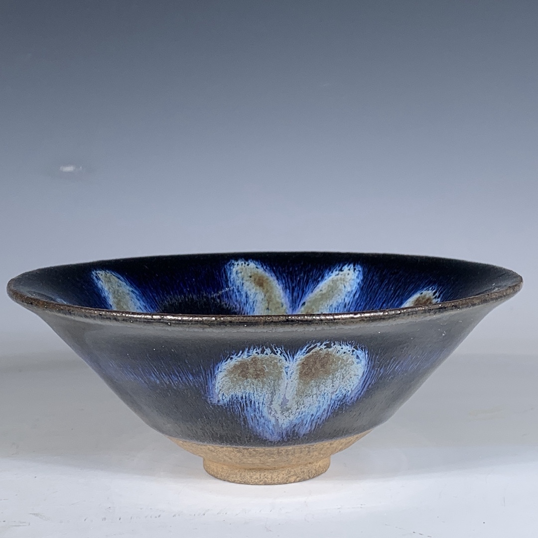 宋 古陶磁器 建窯 曜変 斗笠盞 茶盞 盃 酒器 建盞 極細工 時代物 東洋彫刻 旧家蔵出し 唐物 中国古玩 古美術品拍卖