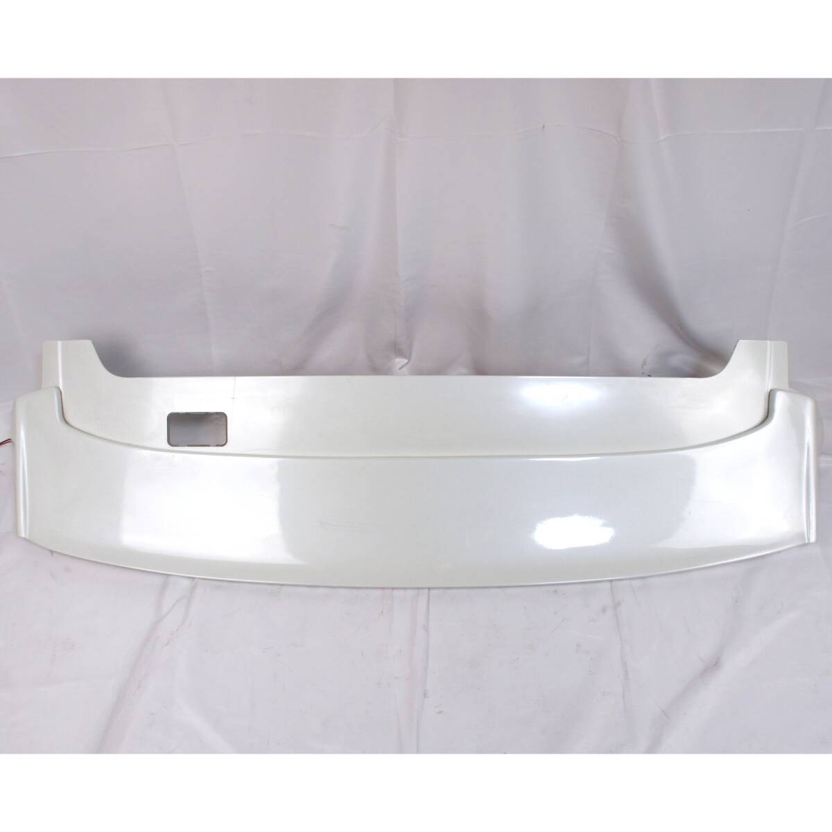 LED点灯OK 大型 ルーフスポイラー カメラ付 QX1 ホワイト NE51 中期 エルグランド外し リアスポイラー リアウィング E51 @13253s拍卖